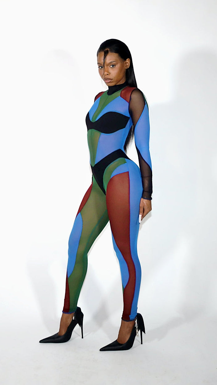 D64: MECHA MIRAGE CATSUIT